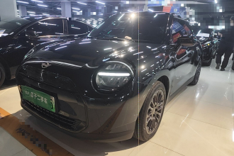电动MINI COOPER 2026款 466km COOPER E 经典派