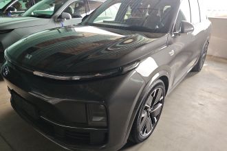 理想汽车 理想L8 2025款 Max 智能焕新版