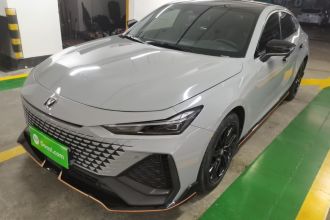 长安UNI-V 2022款 2.0T 领速版