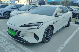 比亚迪 海豹07 DM-i 2025款 智驾版 DM-i 1.5L 125km 尊贵型