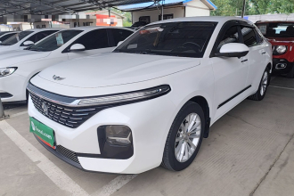 宝骏RC-5 2020款 1.5T CVT智耀豪华型