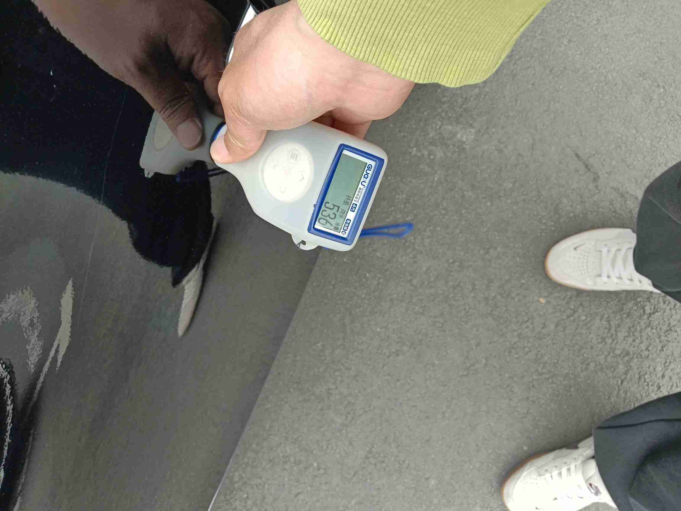 车辆右侧面线条展示