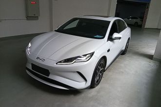 比亚迪 海豹06新能源 2025款 EV 545KM旗舰型