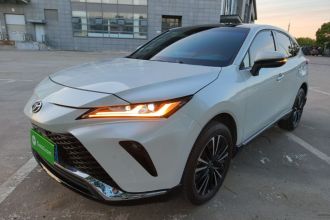 丰田 威飒 2022款 2.0L CVT两驱尊贵版