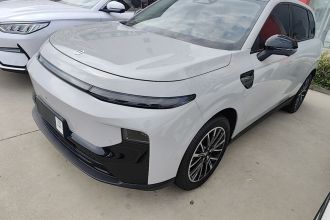 零跑汽车 零跑B10 2025款 510悦享版