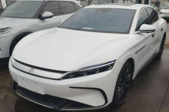 比亚迪 汉 2022款 EV 创世版 610KM四驱尊享型