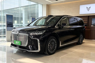 岚图汽车 岚图梦想家 2026款 PHEV 乾崑Ultra