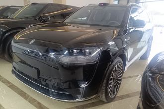 鸿蒙智行 问界M9 2025款 增程 Ultra版 52kWh 5座版 (192线激光雷达）