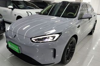 鸿蒙智行 问界M5 2025款 增程 Ultra 后驱版