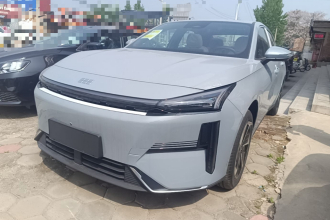 吉利银河 银河L6 2025款 EM-i 140km 探索+版