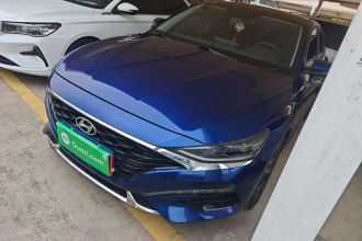 现代 菲斯塔 2021款 280TGDi DLX豪华版