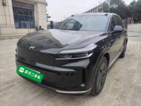 乐道L90 2025款 Pro 七座版