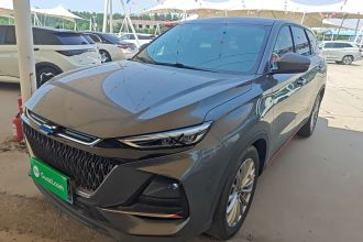 长安欧尚X7 PLUS 2022款 1.5T 蓝鲸版自动尊享型