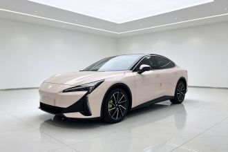 ARCFOX极狐 极狐 阿尔法S5 2024款 560MAX 185kW