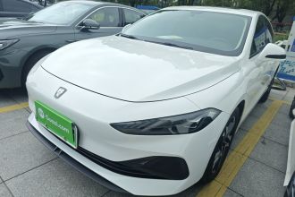 荣威D7 2023款 DMH 125km 超越版