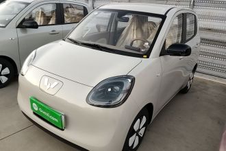五菱汽车 宏光MINIEV 2025款 第四代 四门版 进阶款