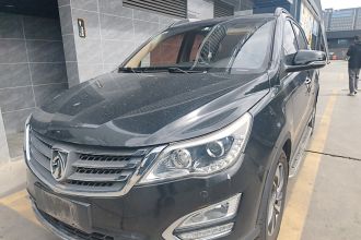 宝骏560 2016款 1.8L 手动豪华型