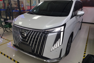 广汽传祺 传祺M8 2024款 大师系列 400T 至尊版