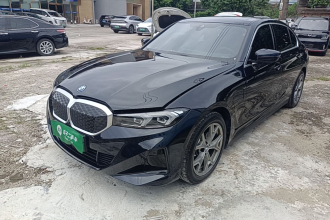 宝马i3 2026款 改款 eDrive 35 L