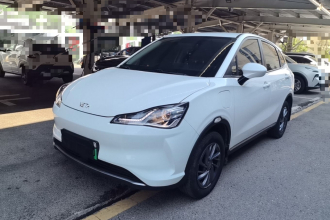 哪吒汽车 哪吒V 2022款 潮 300 Lite 三元锂