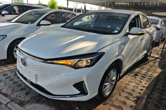 长安 逸动新能源 2022款 EV460 智行网约版 磷酸铁锂