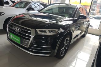 奥迪Q5L 2020款 45 TFSI 尊享时尚型