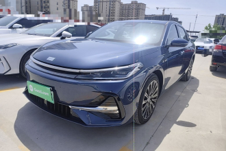 吉利银河 银河A7 2025款 EM-i 150km 星舰版
