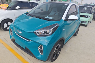 奇瑞QQ 小蚂蚁 2022款 改款 甜粉款 半糖版 三元锂 30.6kWh 30kW 301km