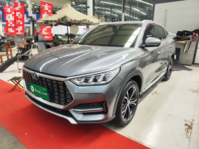 比亚迪 宋PLUS 2020款 1.5T 自动尊贵型