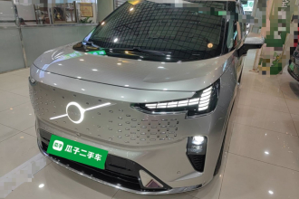 沃尔沃EM90 2025款 Ultra 六座