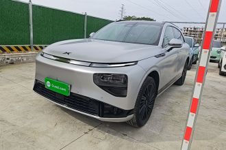 小鹏G9 2025款 725 超长续航 Max