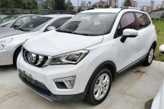 长安CS15 2016款 1.5L 自动时尚版