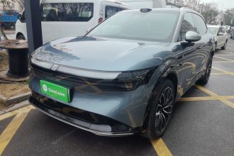 极氪7X 2025款 75kWh 后驱智驾版