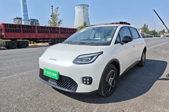 埃安 AION UT 2025款 330星辉版