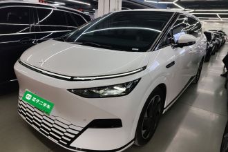 小鹏X9 2024款 640四驱高性能Max