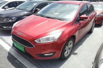 福特 福克斯 2015款 两厢 1.6L 自动舒适型