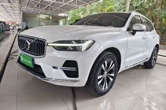 沃尔沃XC60 2023款 B5 四驱智逸豪华版
