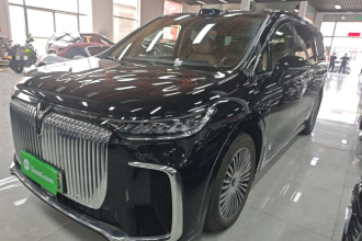 岚图汽车 岚图梦想家 2025款 PHEV 四驱尊贵乾崑版