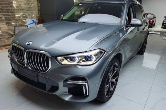 宝马X5 2022款 改款 xDrive 30Li 尊享型M运动套装