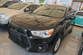 三菱 劲炫ASX 2013款 2.0L CVT两驱精英版