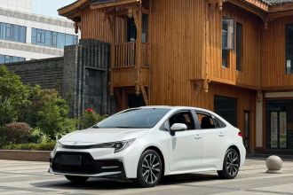 丰田 雷凌 2021款 185T CVT运动版