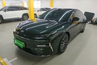 吉利银河 银河星耀8 2025款 130km EM-P 星舰版