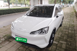 哪吒汽车 哪吒V 2021款 标准续航娱乐版