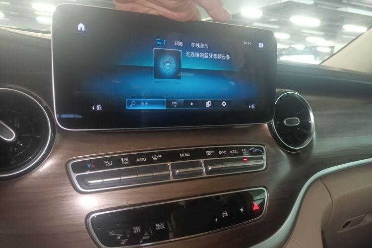 二手奔驰V级 2020款 V 260 尊贵版报价，真实车源图片/视频 - 瓜子二手车
