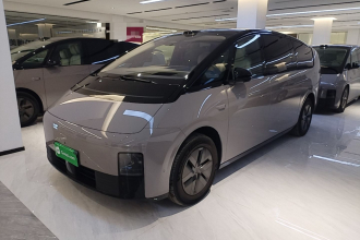 理想汽车 理想MEGA 2025款 Ultra 智能焕新版