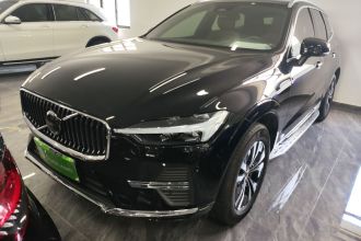 沃尔沃XC60 2024款 B5 四驱智逸豪华版