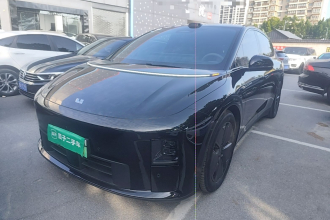 理想汽车 理想i6 2025款 两驱标准版