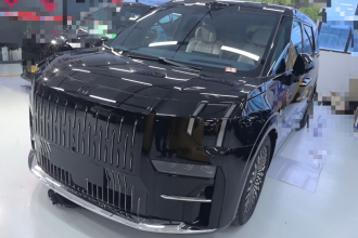 极氪009 2024款 七座过道版 108kWh