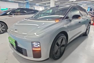 理想汽车 理想i6 2025款 两驱标准版