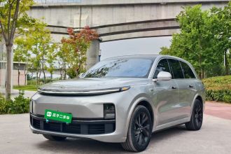 理想汽车 理想L8 2023款 Air